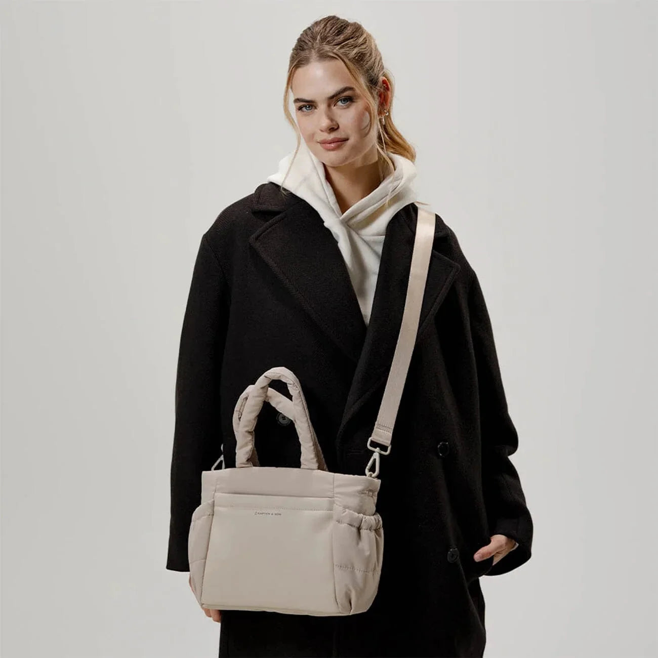 Hellvi Cloud Small Shoulder Bag