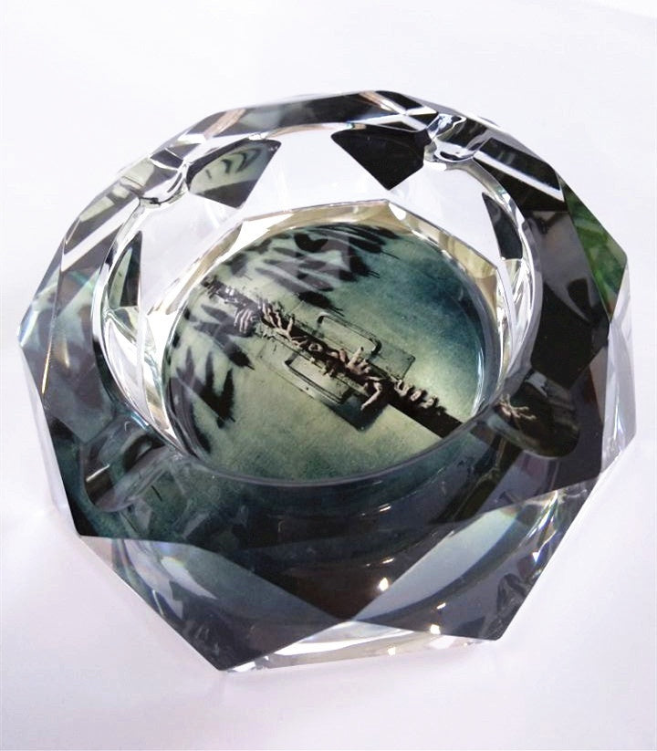 The Walking Dead Crystal Ashtray Ashtray Walking Dead Gifts