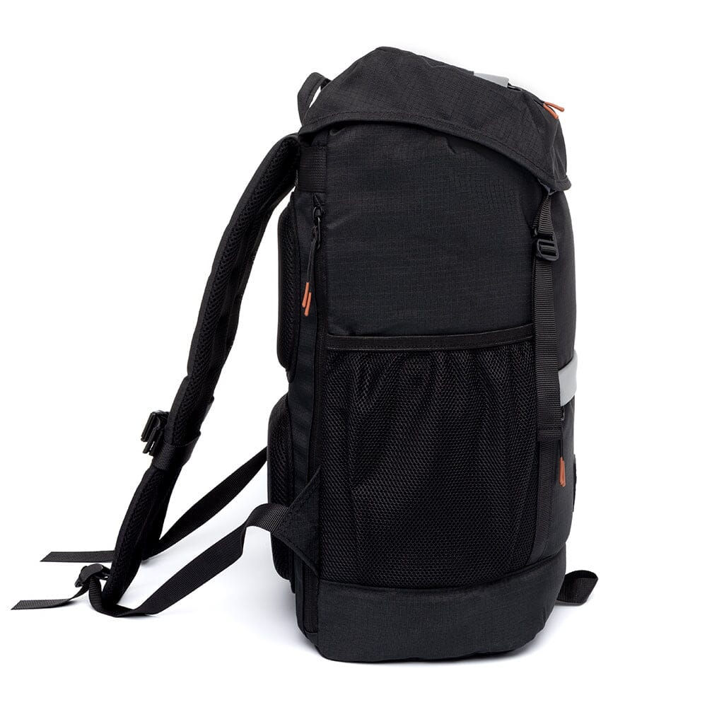 Lars Roll Vandra - Sustainable Travel Backpack