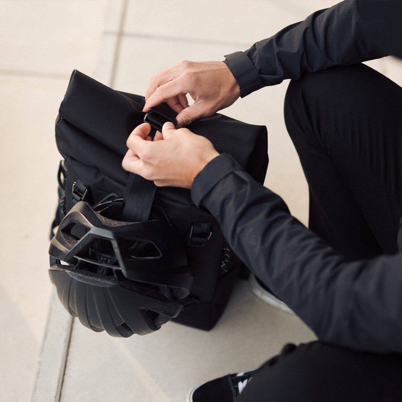 Moon Rise Pro - Commuter Backpack