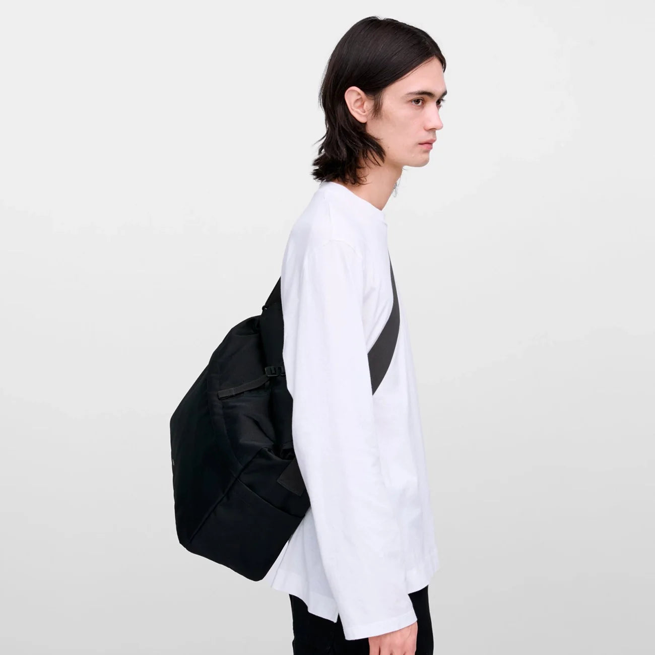 Icon Messenger Bag