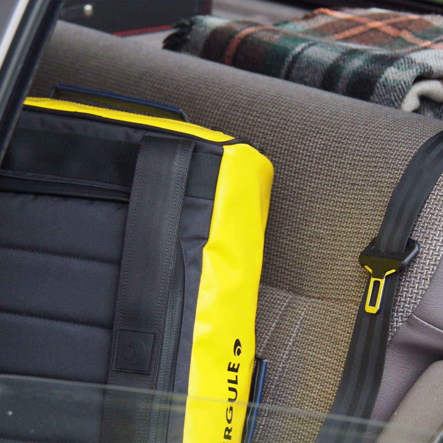 Hors Bord - Convertible Waterproof Duffle Bag