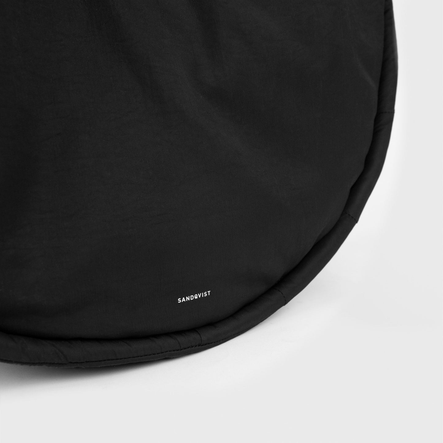 CURVE Half Moon Bag