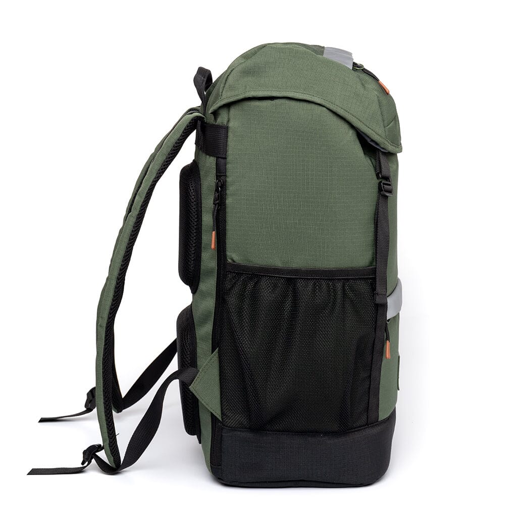 Lars Roll Vandra - Sustainable Travel Backpack