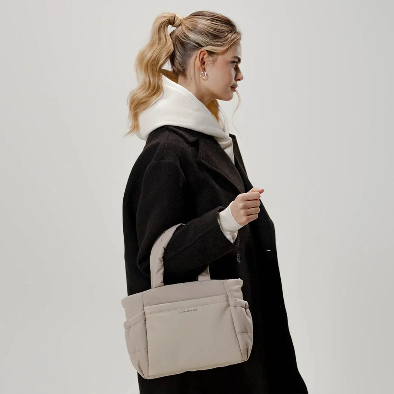 Hellvi Cloud Small Shoulder Bag
