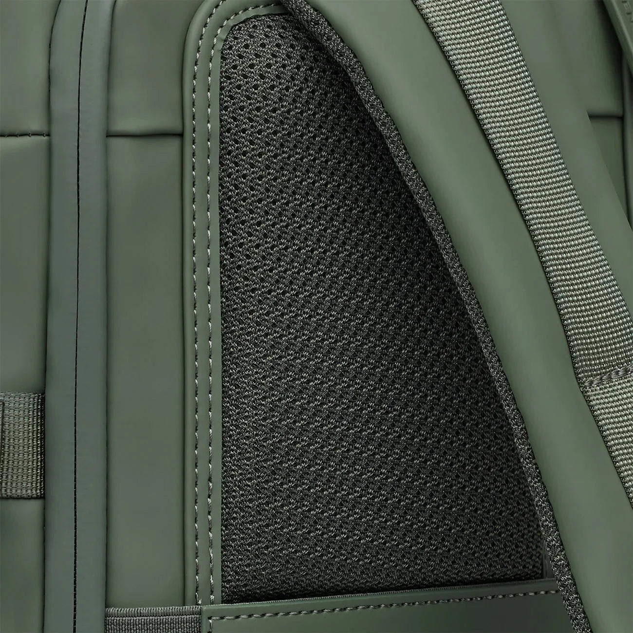 Helsinki Pro Backpack