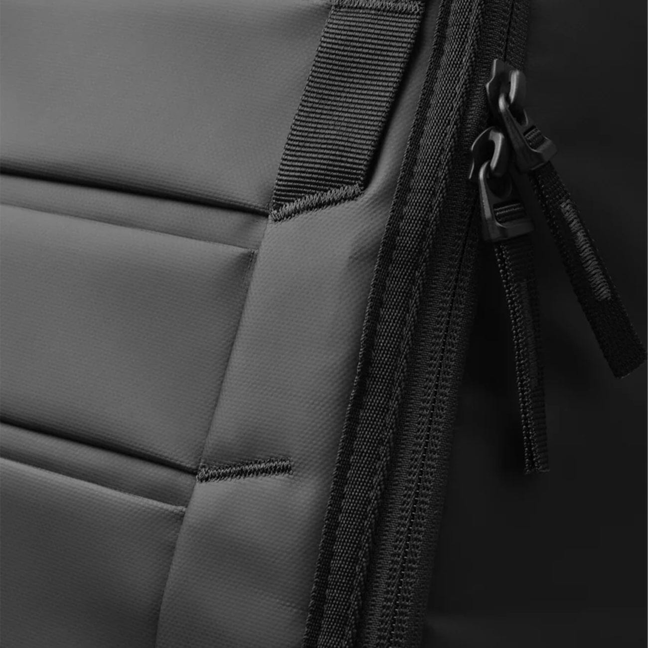 Hugger Backpack 20L