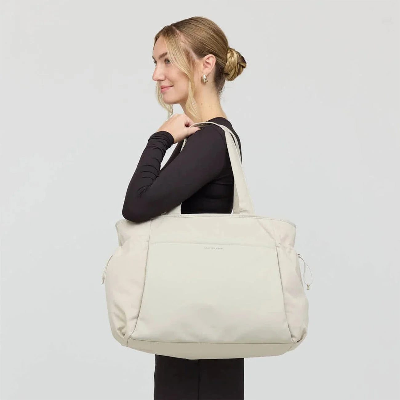 Hellvi Pro Large Shoulder Bag