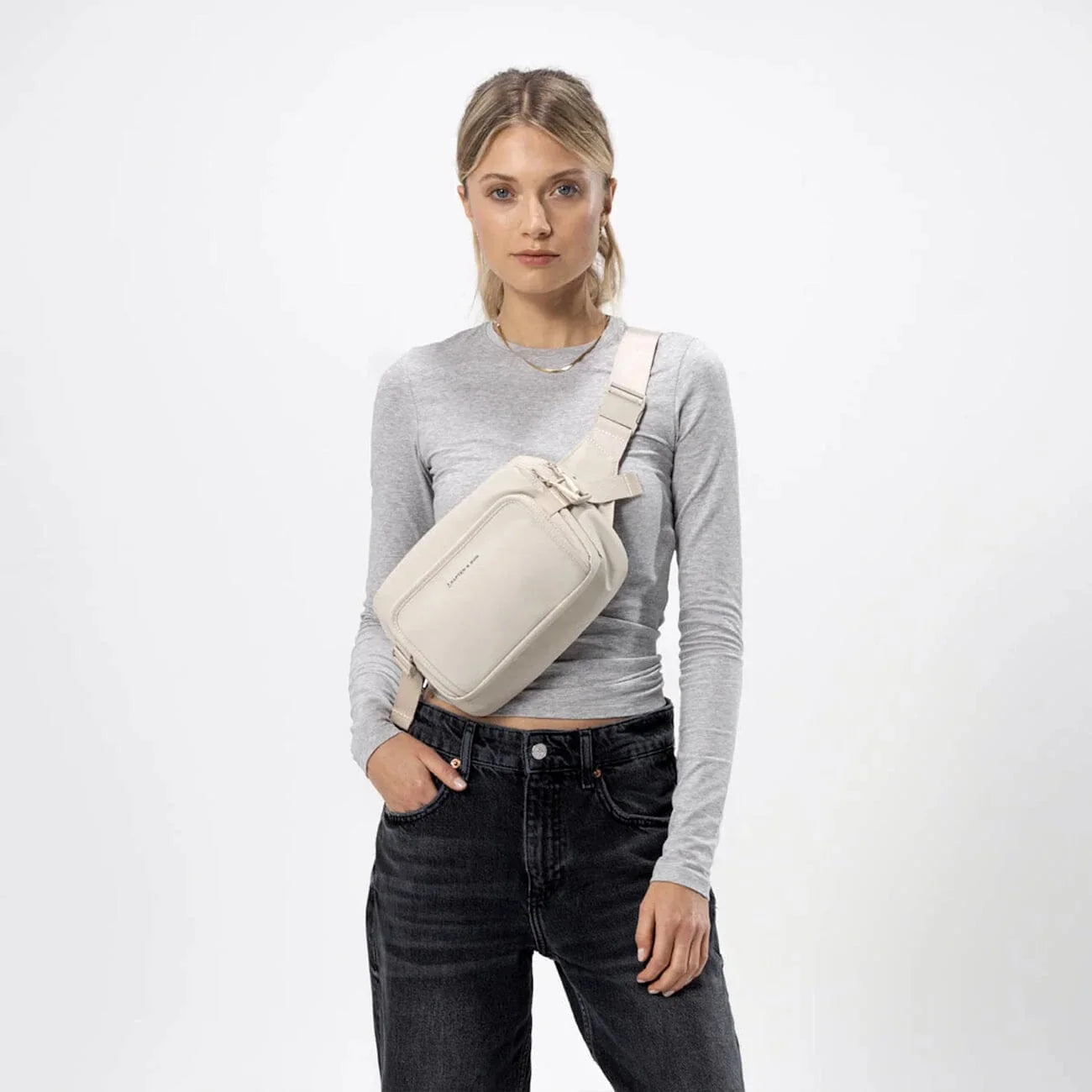 Lisbon Crossbody