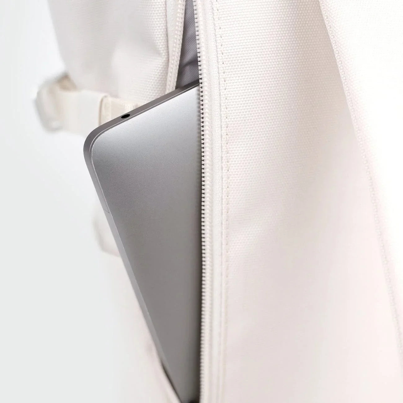Icon Rolltop Backpack 16"
