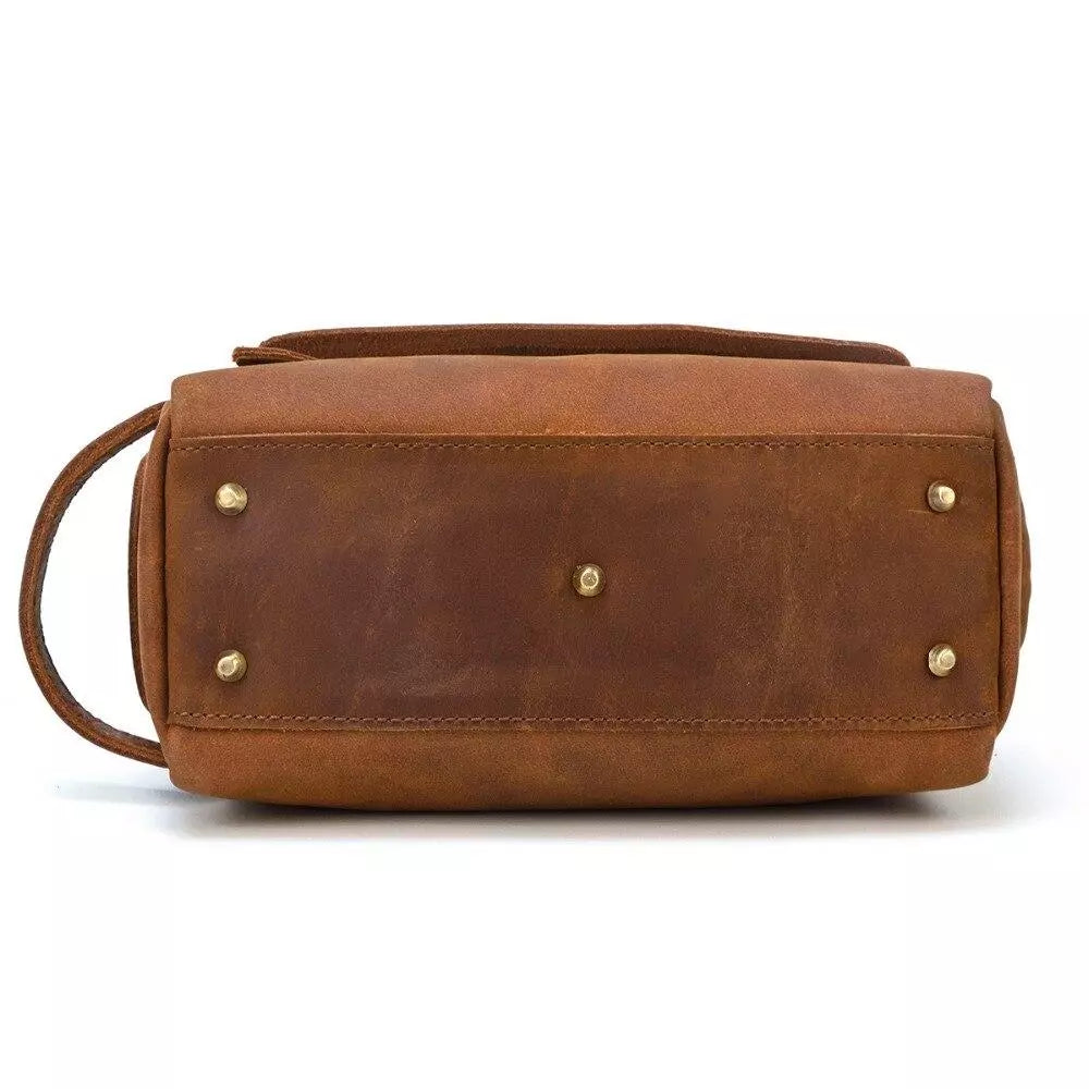 Leather Toilet Bag | KATMANDOU