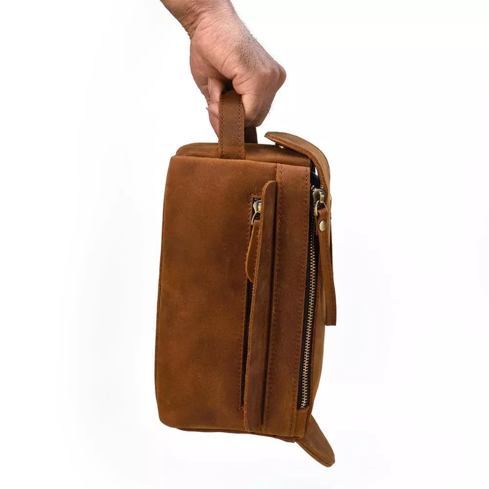 Leather Toilet Bag | KATMANDOU