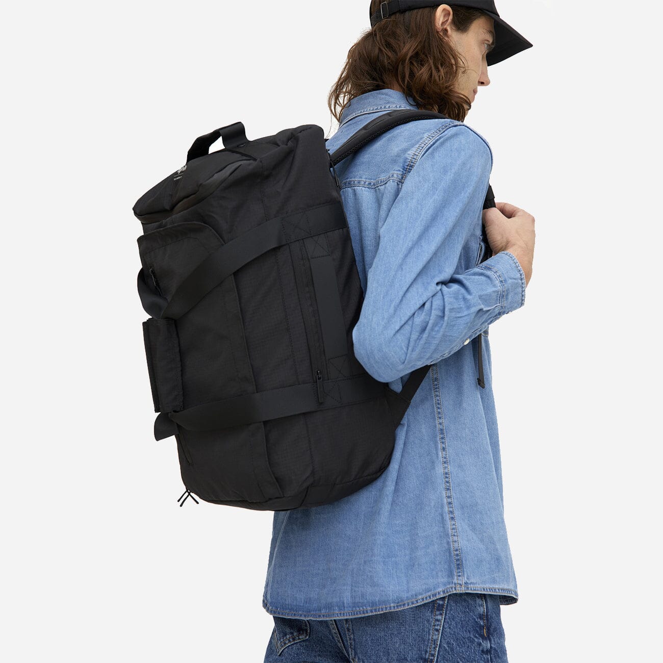 Wanderer Vandra - Sustainable Travel Convertible Backpack