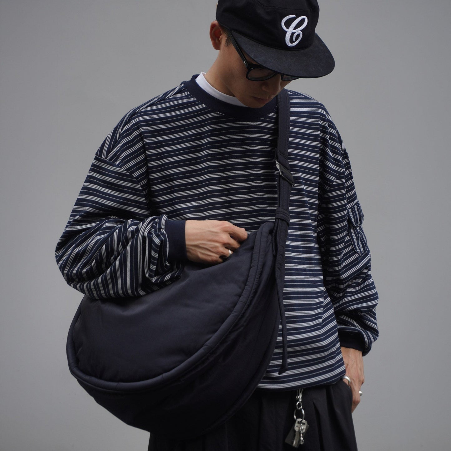 CURVE Half Moon Bag