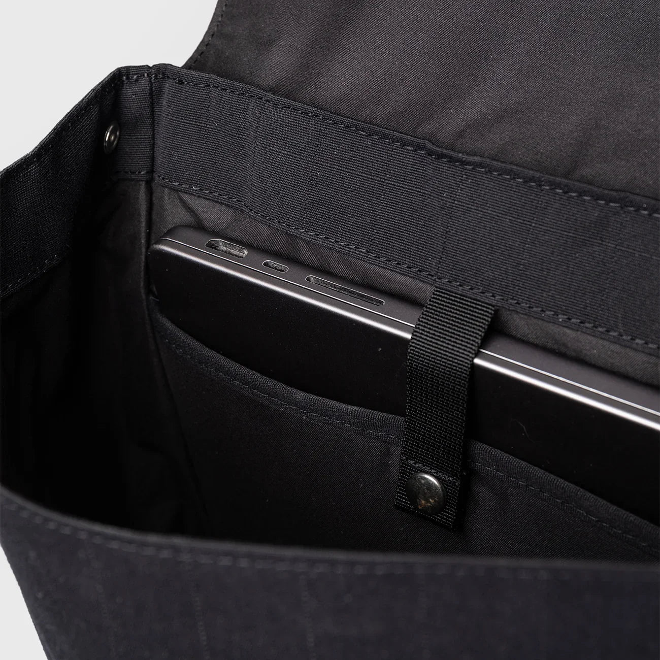 Leather Lid Backpack 14"