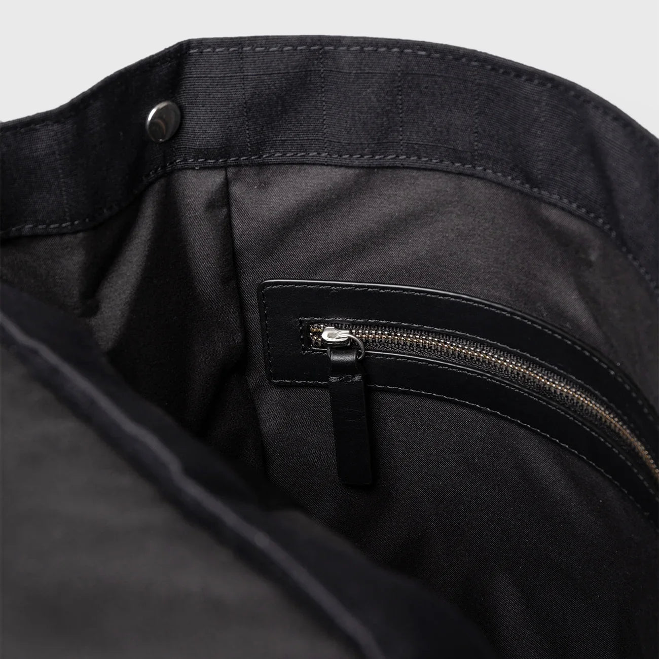 Leather Lid Backpack 14"