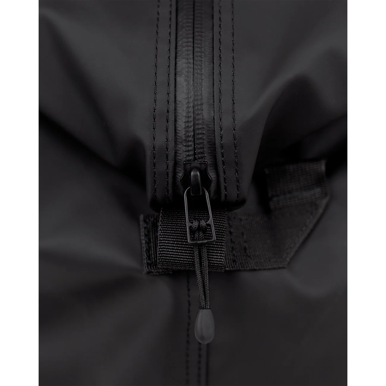 Stream Weekender Bag 49L