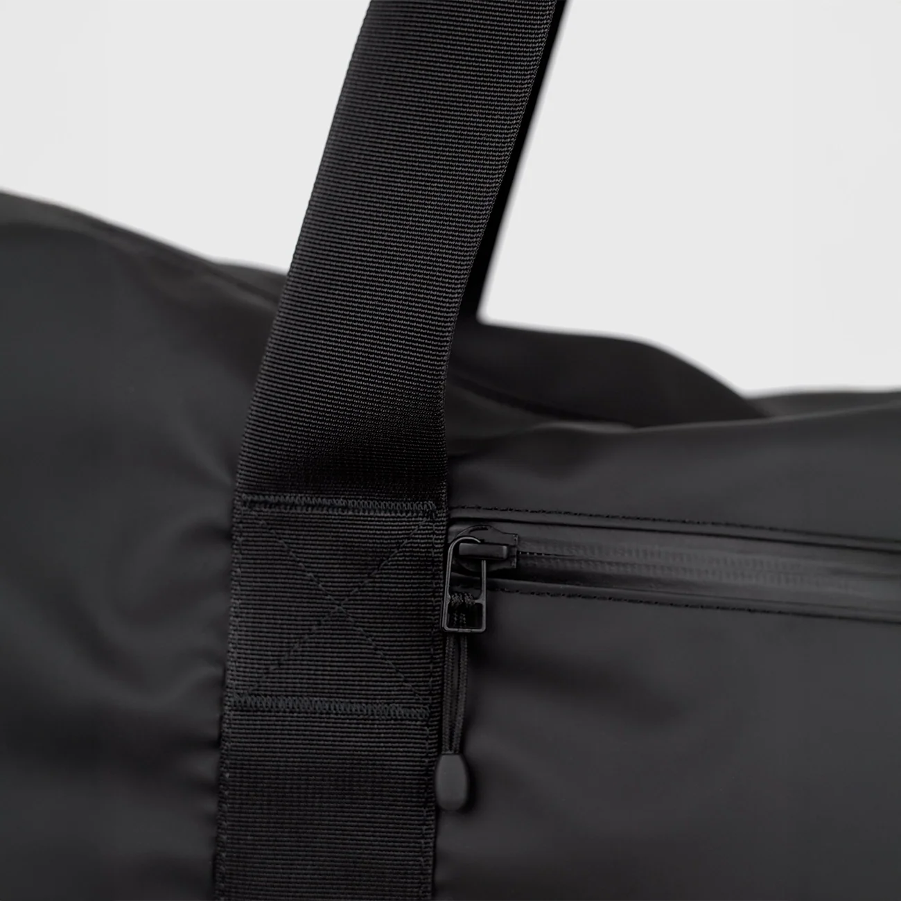 Stream Weekender Bag 49L