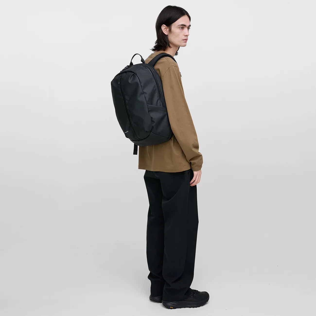 STREAM Zipper Backpack 16"