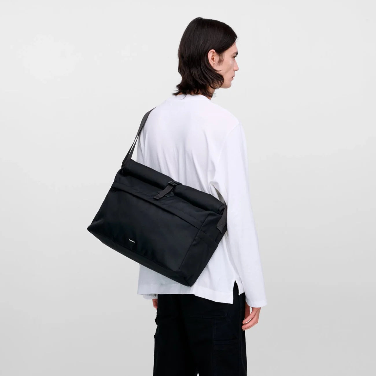 Icon Messenger Bag