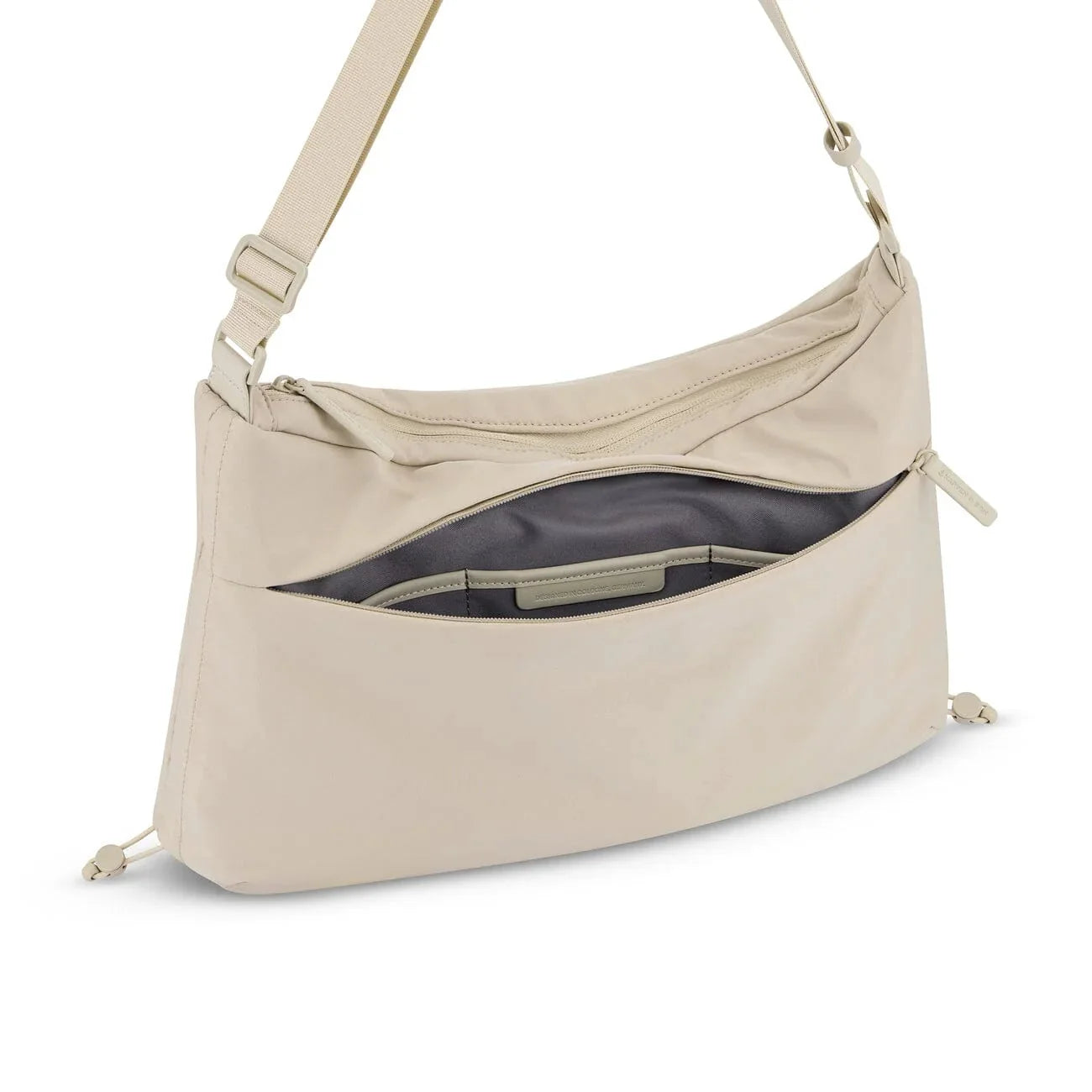 Skara Large Shoulder Bag
