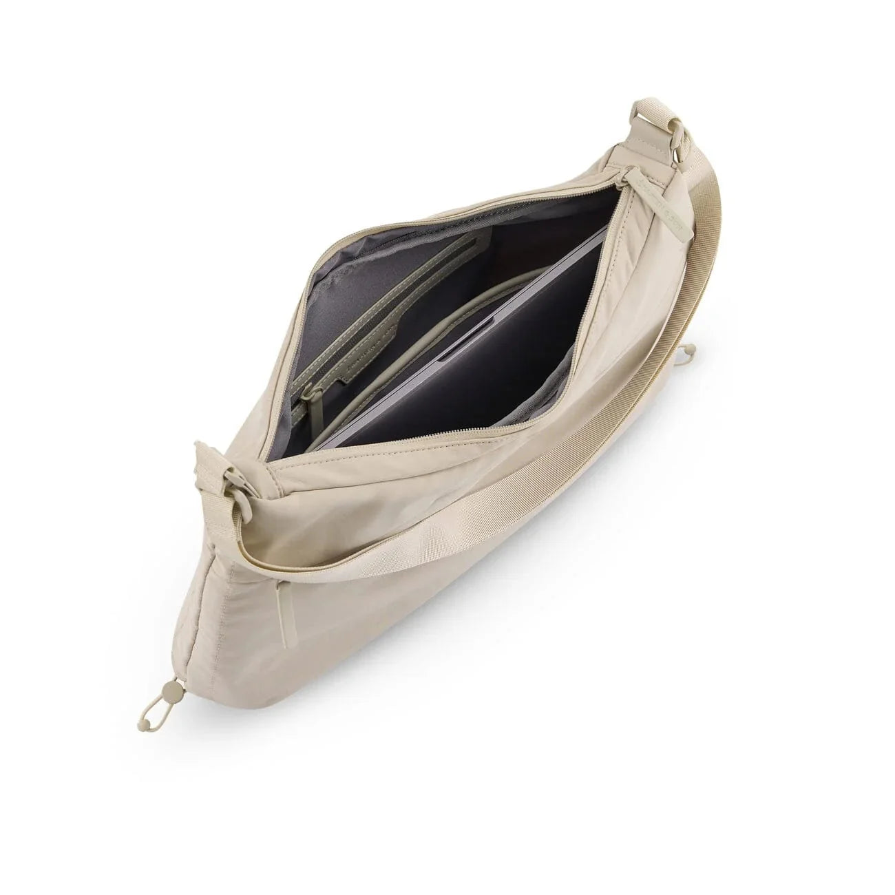 Skara Large Shoulder Bag