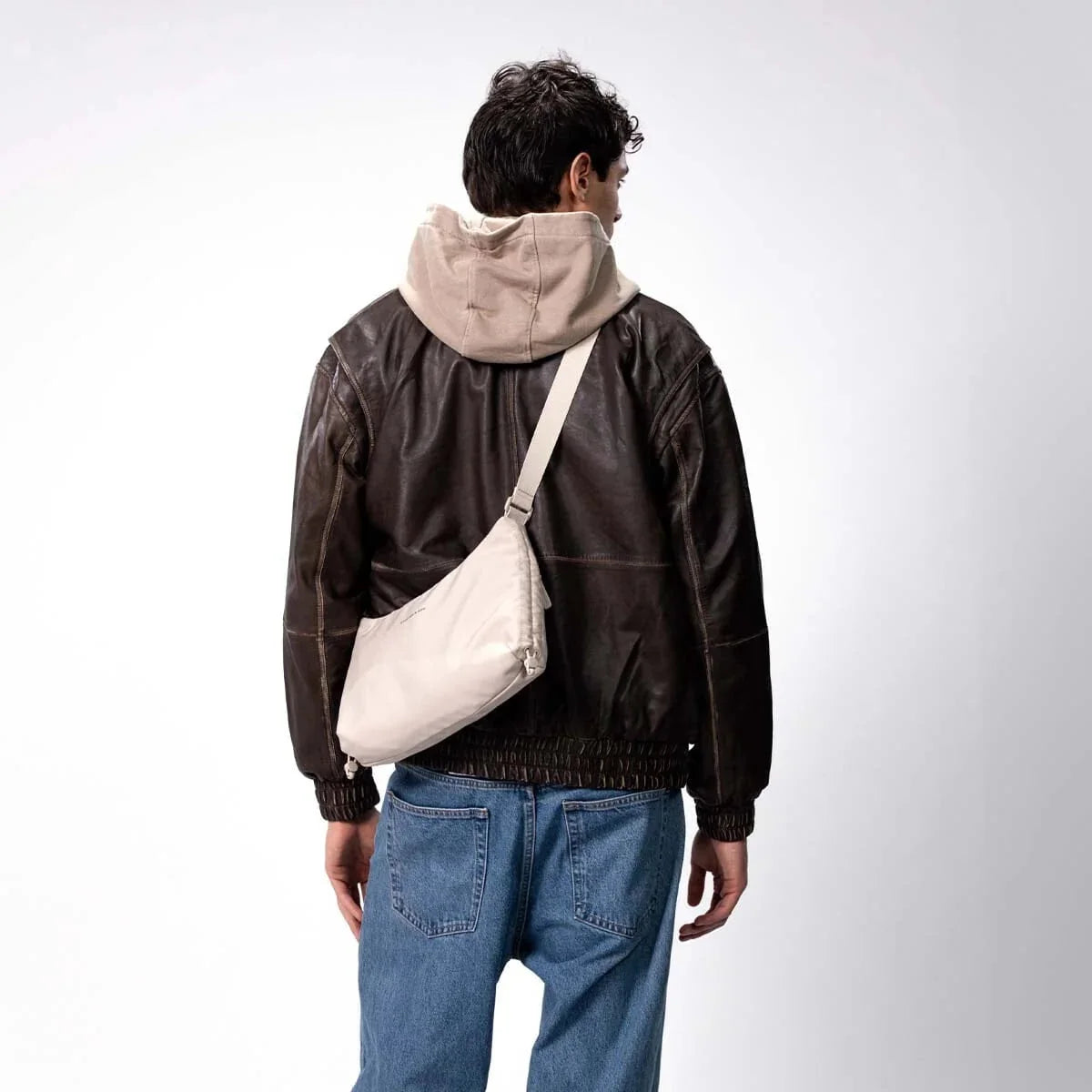 Skara Small Shoulder Bag