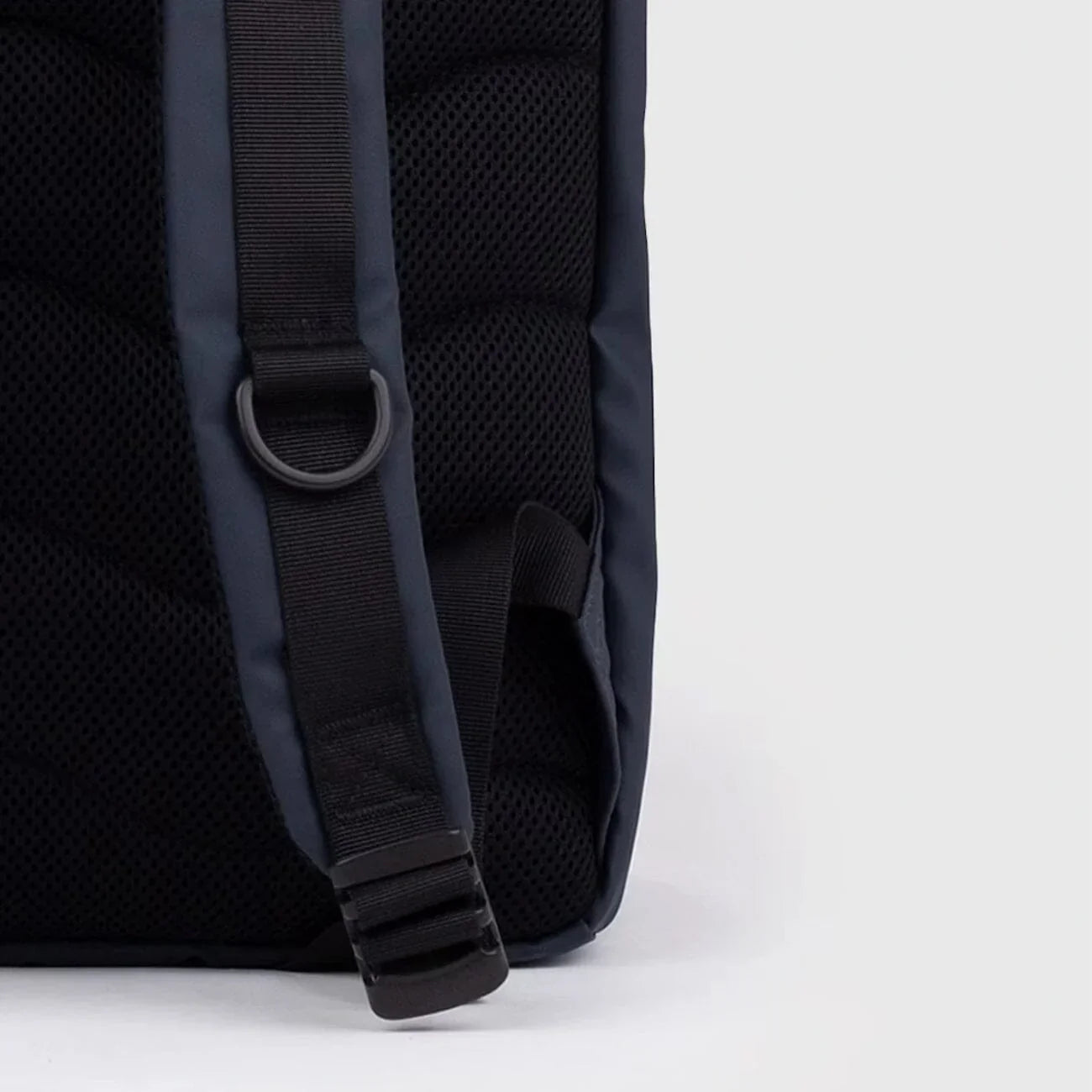 STREAM Slim Rolltop M