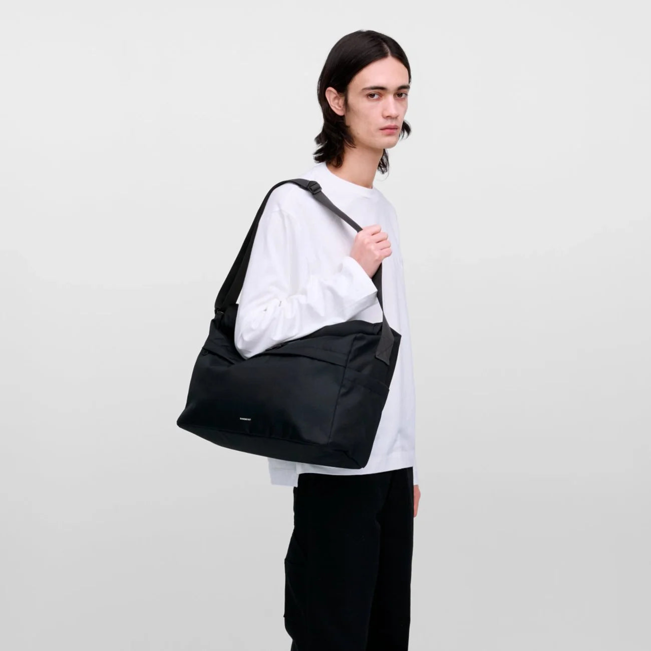 Icon Messenger Bag