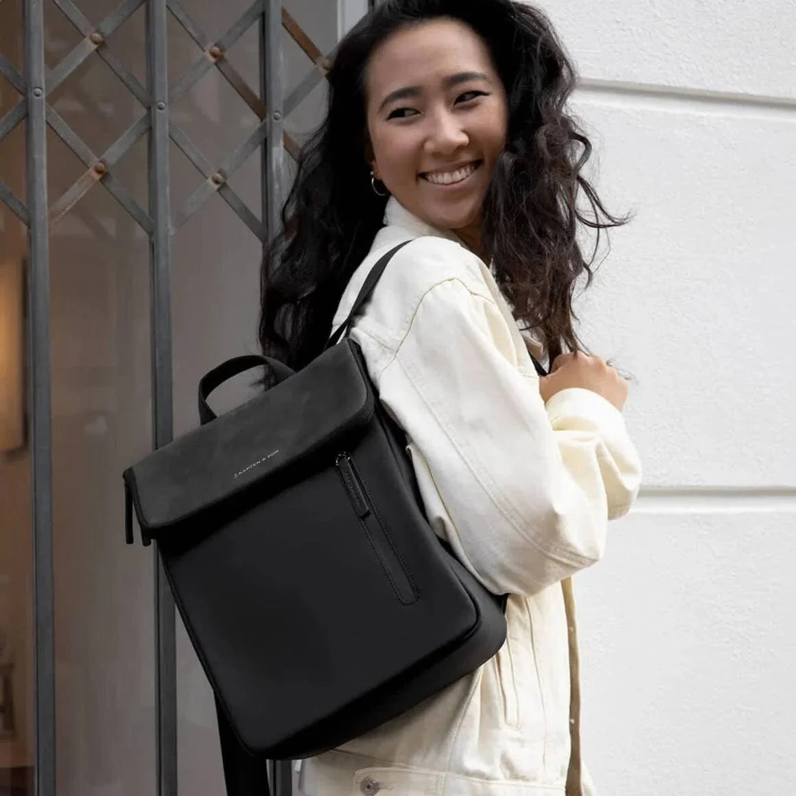 Vallen Backpack