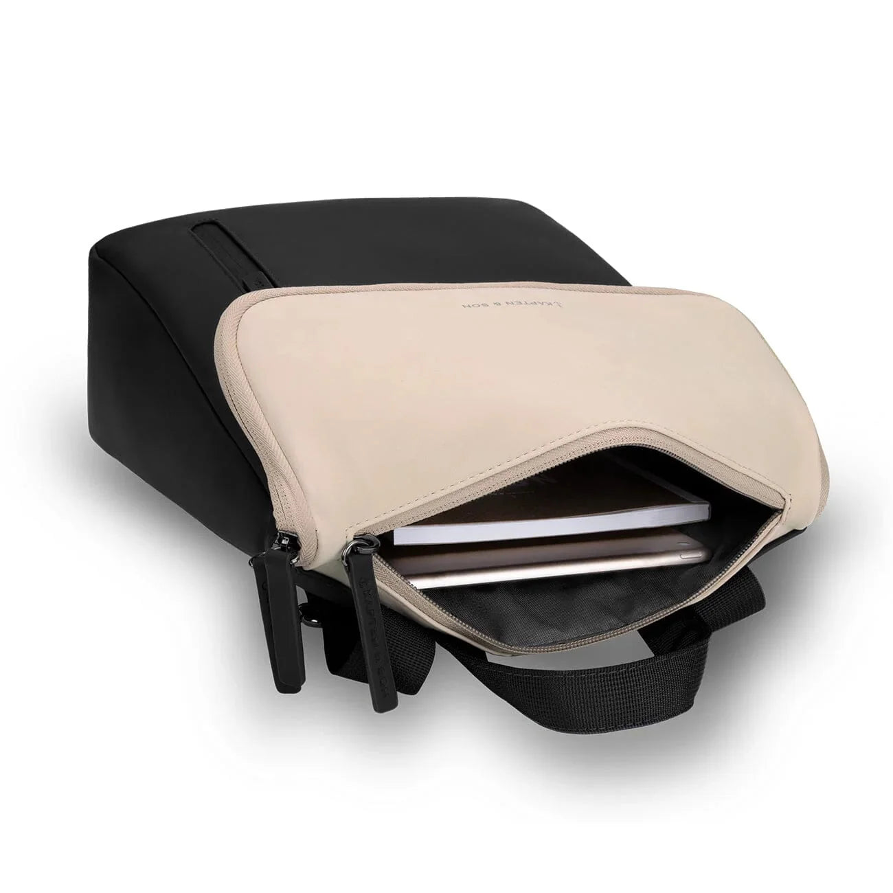 Vallen Backpack