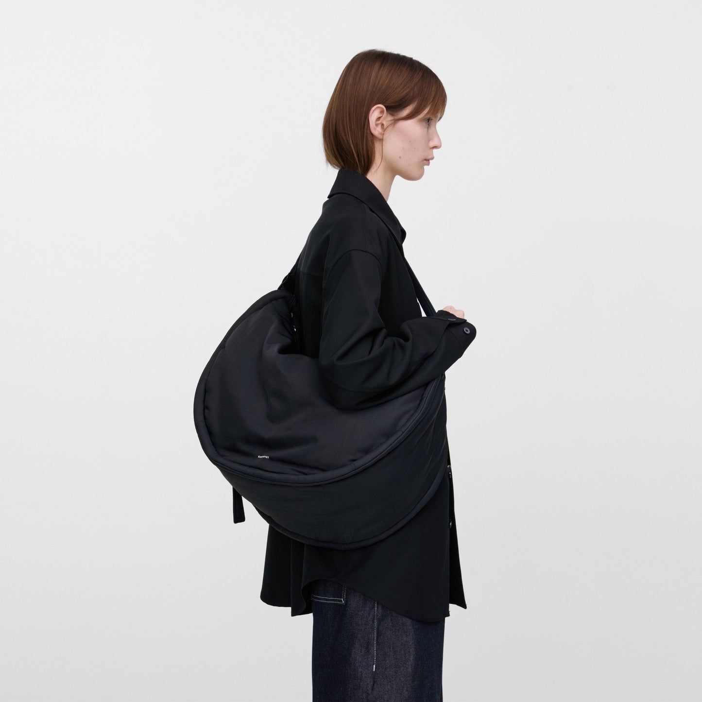 CURVE Half Moon Bag