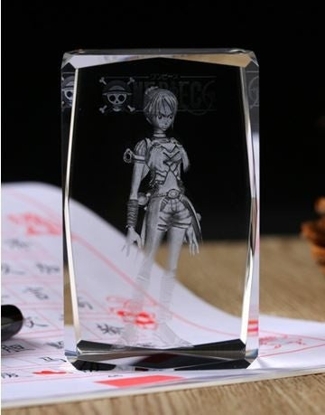 Jednodílná panenka Robin akční figurka s gravírováním křišťálové 3D LED figurky